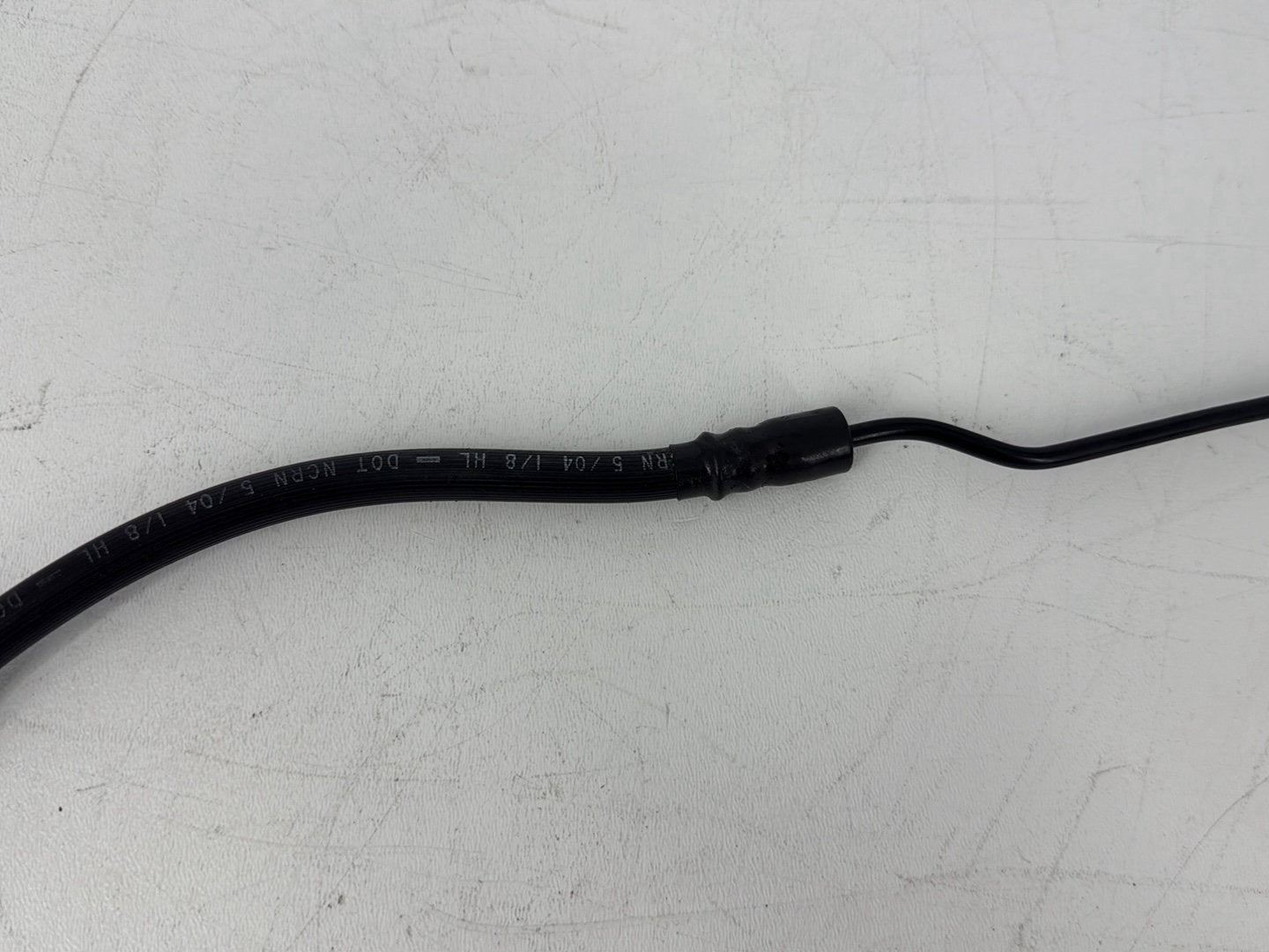 2005 Harley Sportster XL883C 883 Custom OEM Front Brake Hose Line Pipe