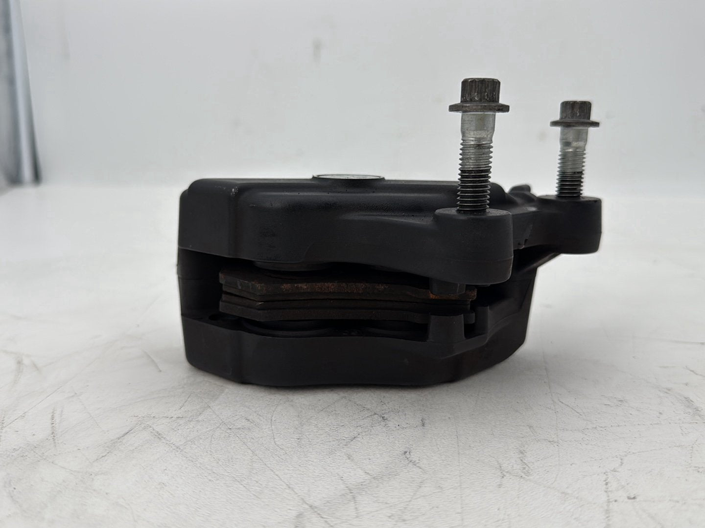 2007 - 2016 Harley-Davidson Touring Electra Glide Ultra Front Right 1 Brake Caliper