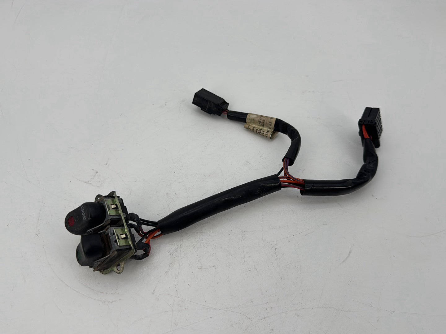 2007 - 2012 Harley-Davidson Touring Road Glide  Inner Fairing Wire Wiring Harness Switch 71637-98