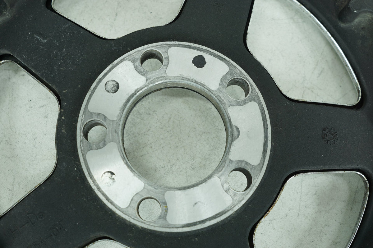 05 Harley Sportster XL883 OEM Rear Driver Pulley Sprocket Chrome Cover 68T 1.25"