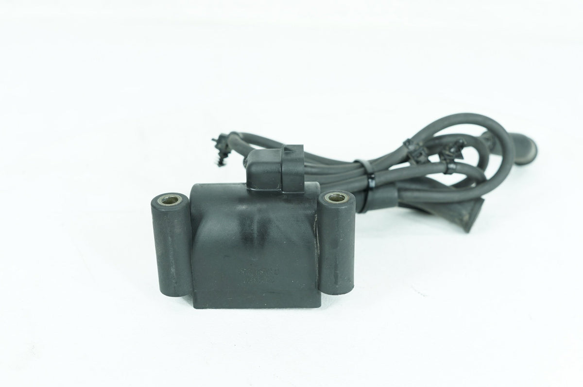 2011 Harley FLHTCU Electra Glide Ultra OEM Ignition Coil Spark Plug Cable