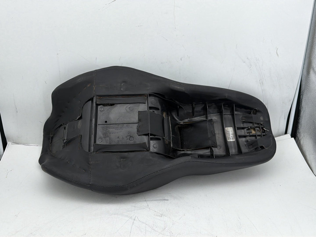 2013 Harley Street Glide Touring FLHX OEM Passenger Rider Driver Seat Saddle