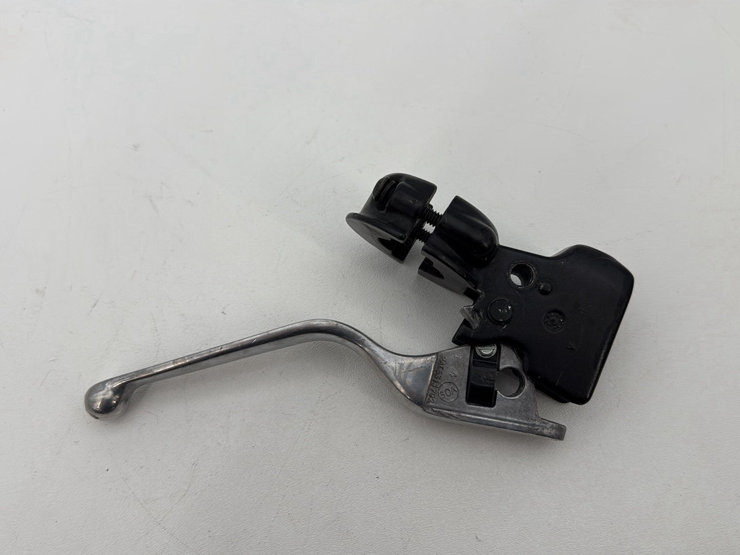 2013 Harley Street Glide Touring FLHX OEM Front Left Hand Clutch Control Lever