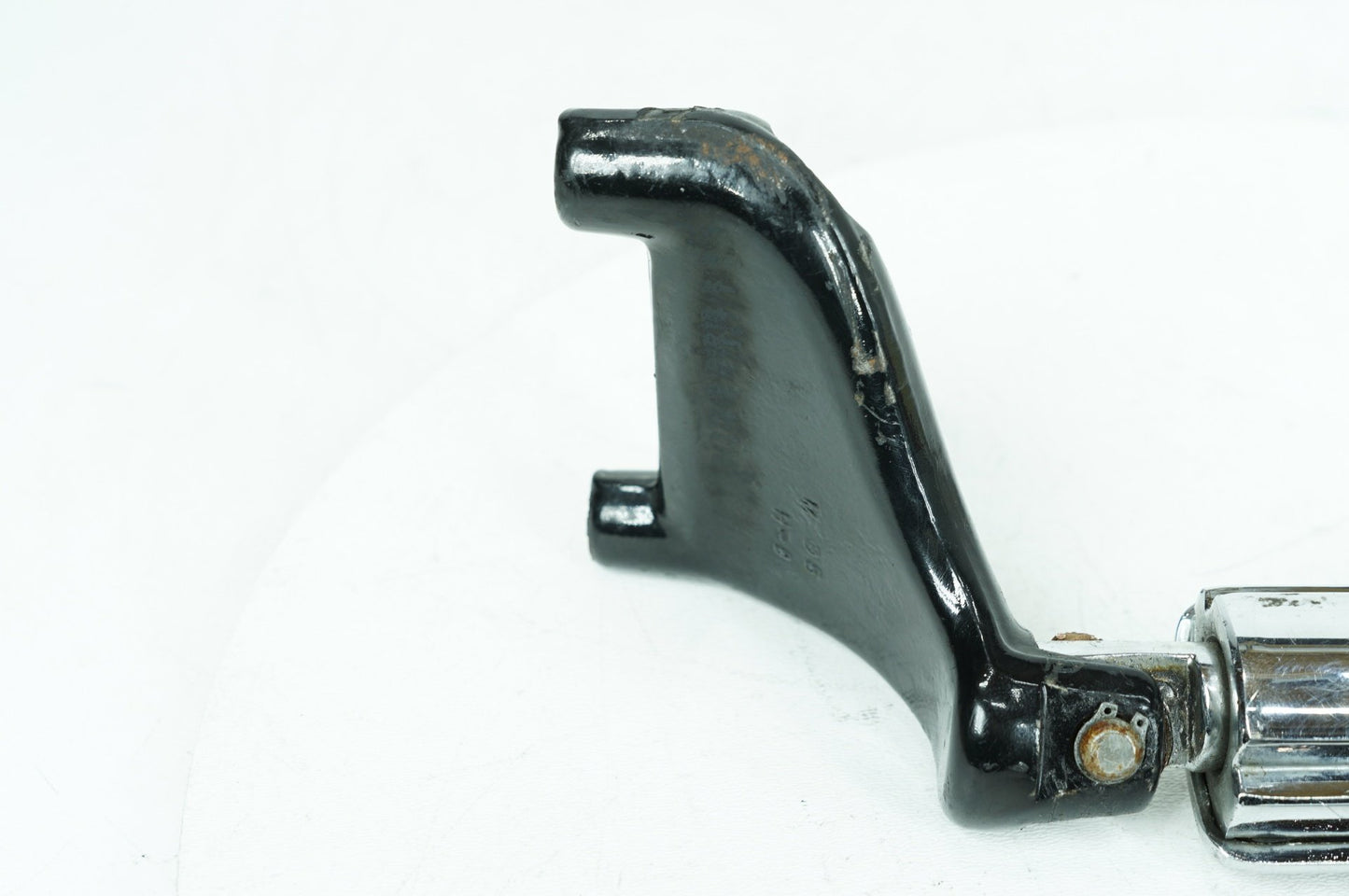 2004 - 2013 Harley-Davidson Sportster Custom Passenger Left & Right Foot Pegs 49314-04