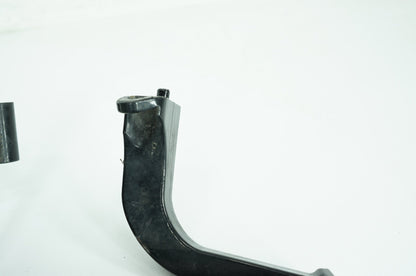 2007 - 2011 Harley-Davidson Touring Street Glide Left Right Driver Floorboard Foot Rest 50683-04