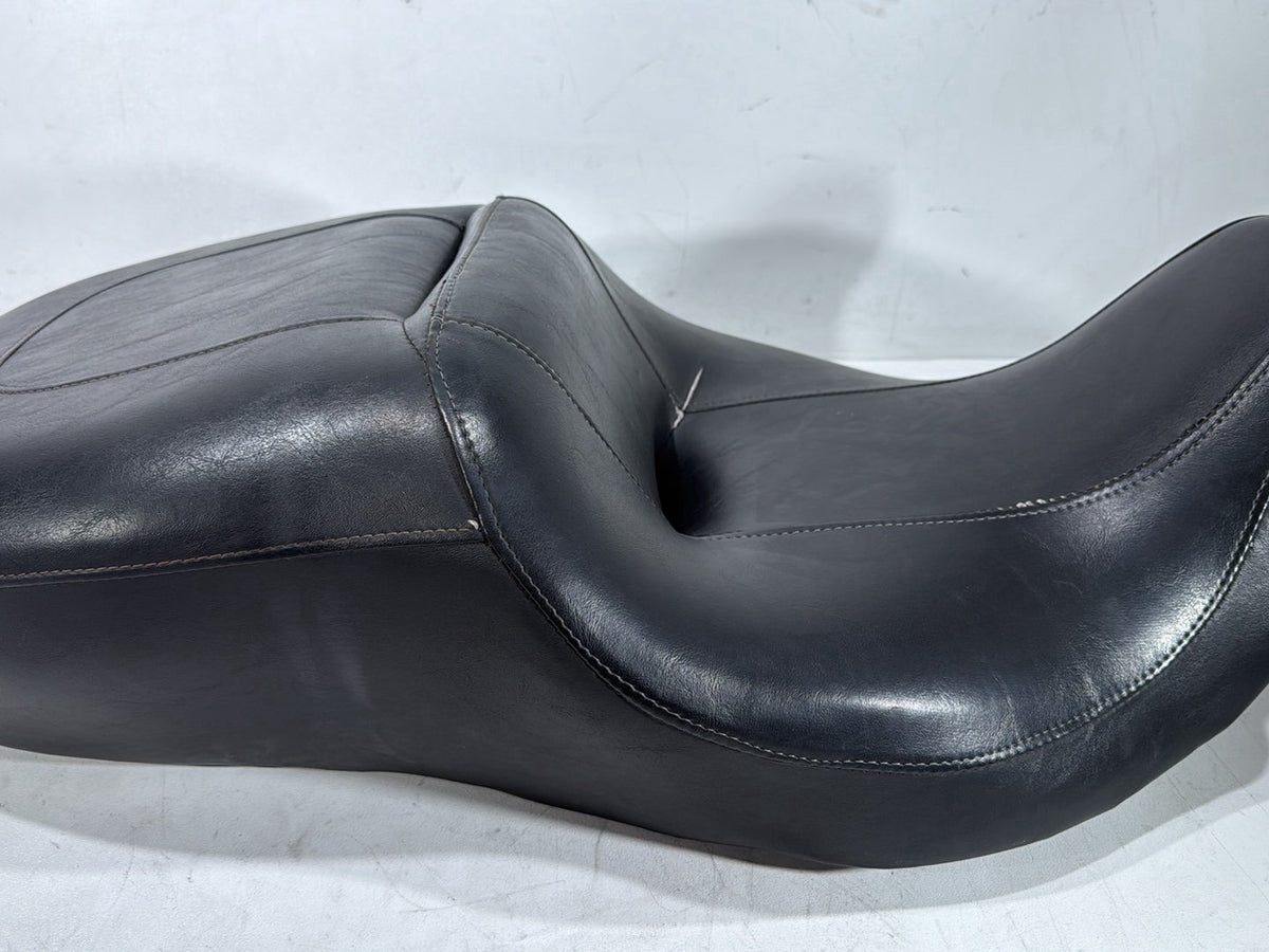 2013 Harley Electra Glide Touring Ultra OEM Passenger Rider Driver Seat Saddle