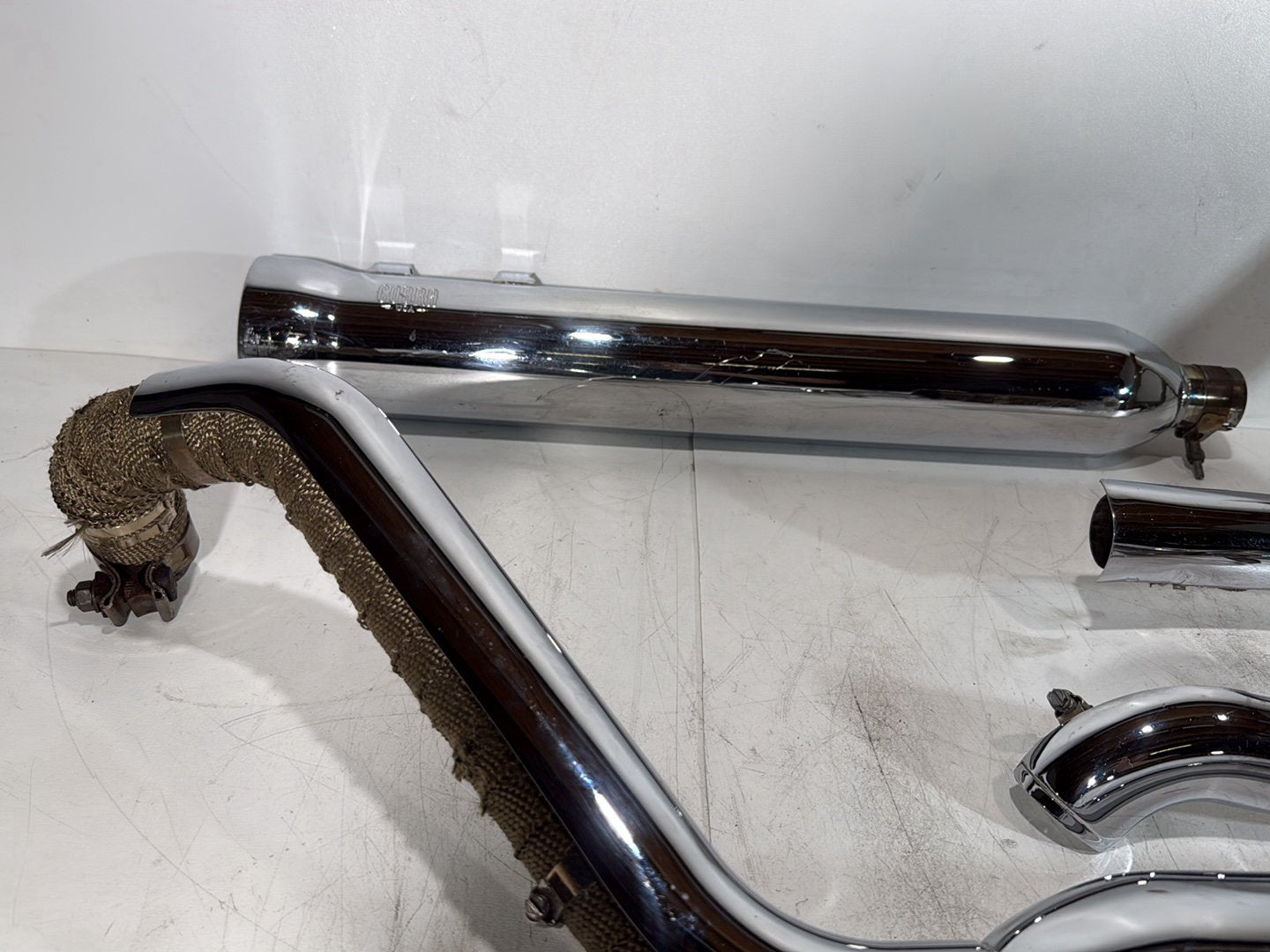 2008 Harley Touring Electra Glide Ultra OEM Exhaust Header Pipes Muffler COBRA