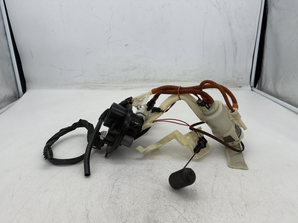 12 Harley Electra Glide Touring Ultra OEM Fuel Pump Gas Gasoline Petrol Sending