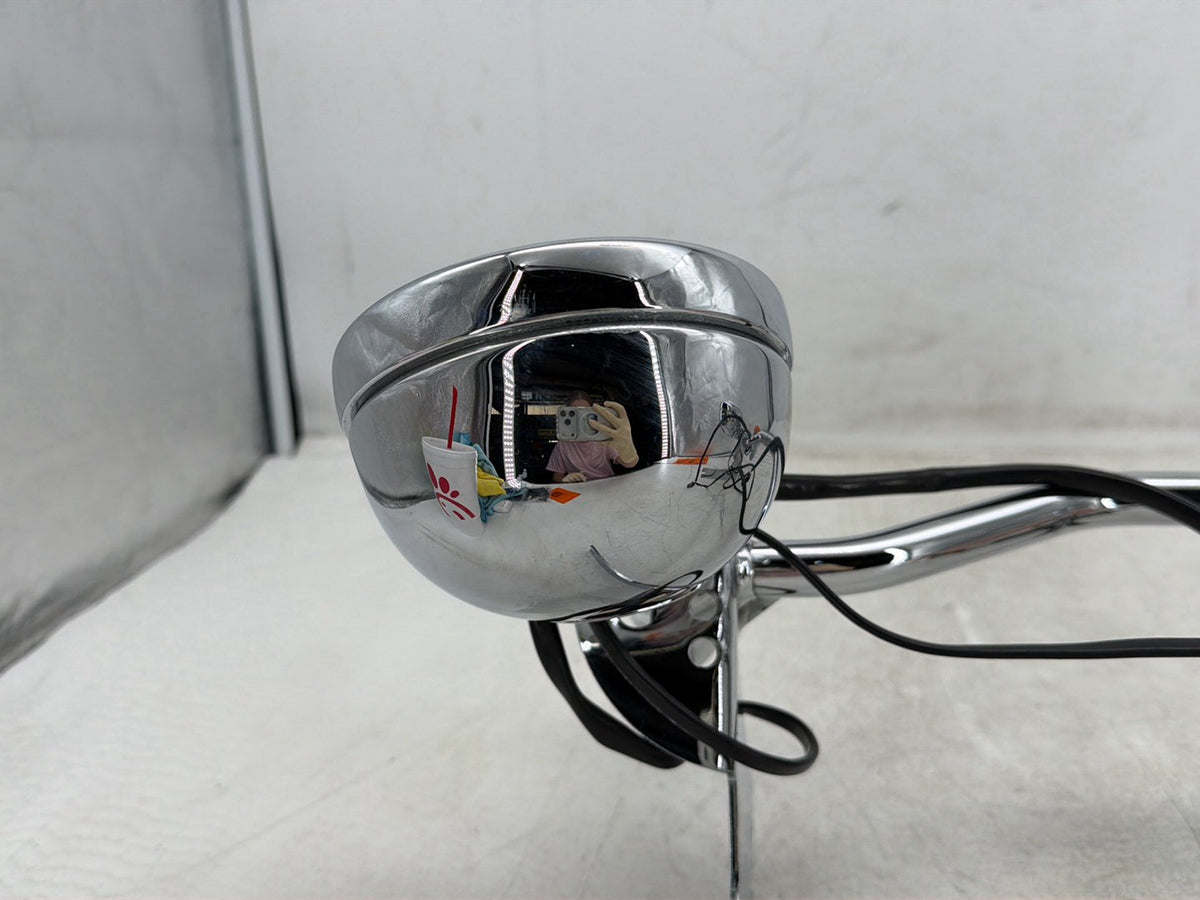 2007 Harley Electra Glide Touring OEM Front Turn Signal Indicators Aux Light Bar