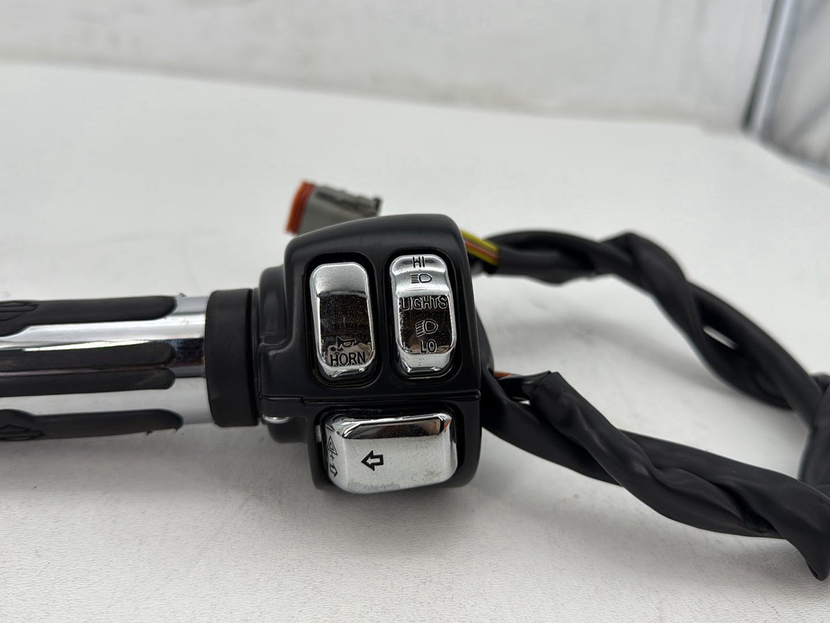 04 Harley Softail Heritage Classic Left Turn Signal Headlight Switches Controls
