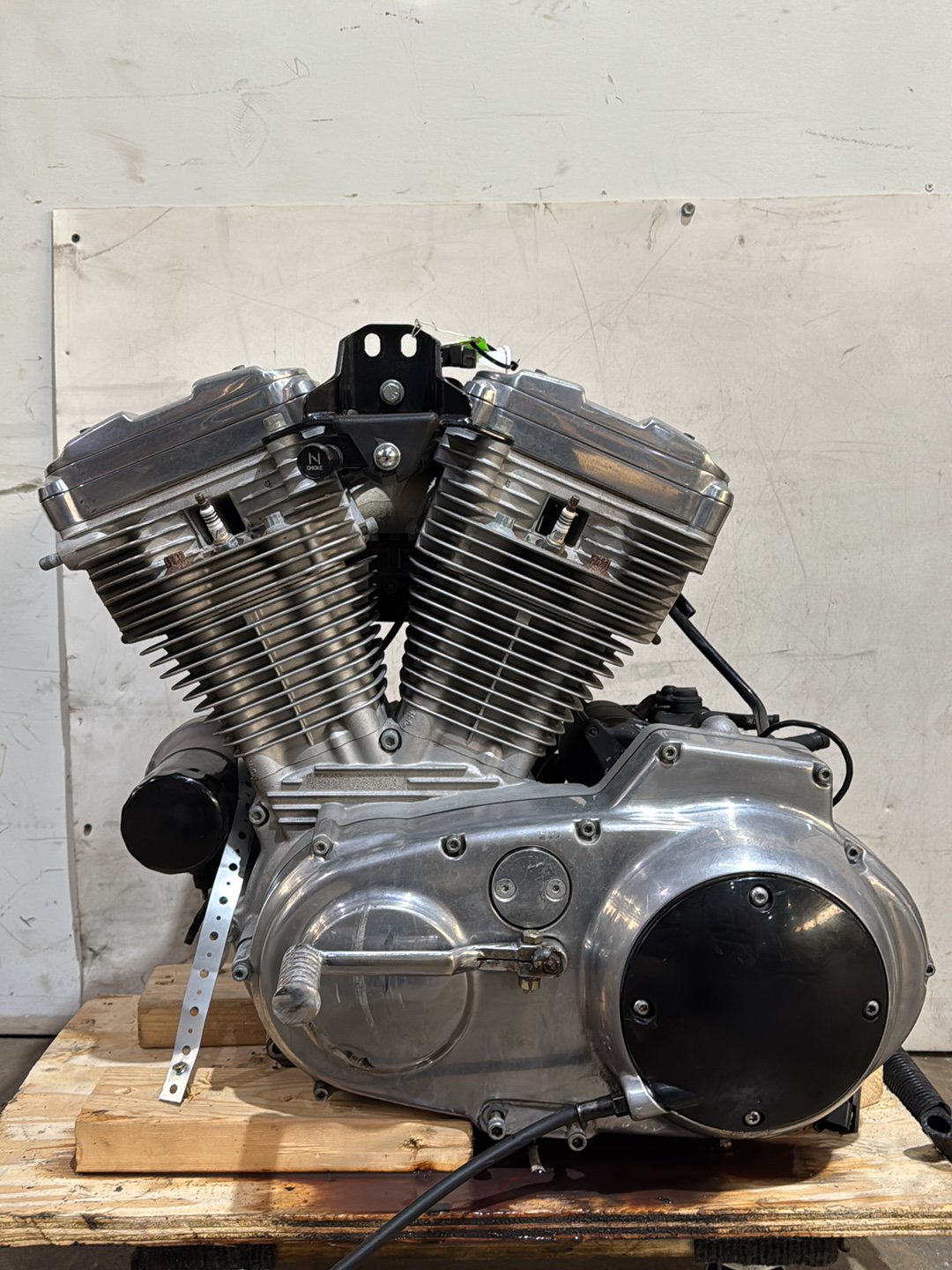2002 Harley Sportster XL883 OEM CARB 883 Engine Motor Transmission 9K