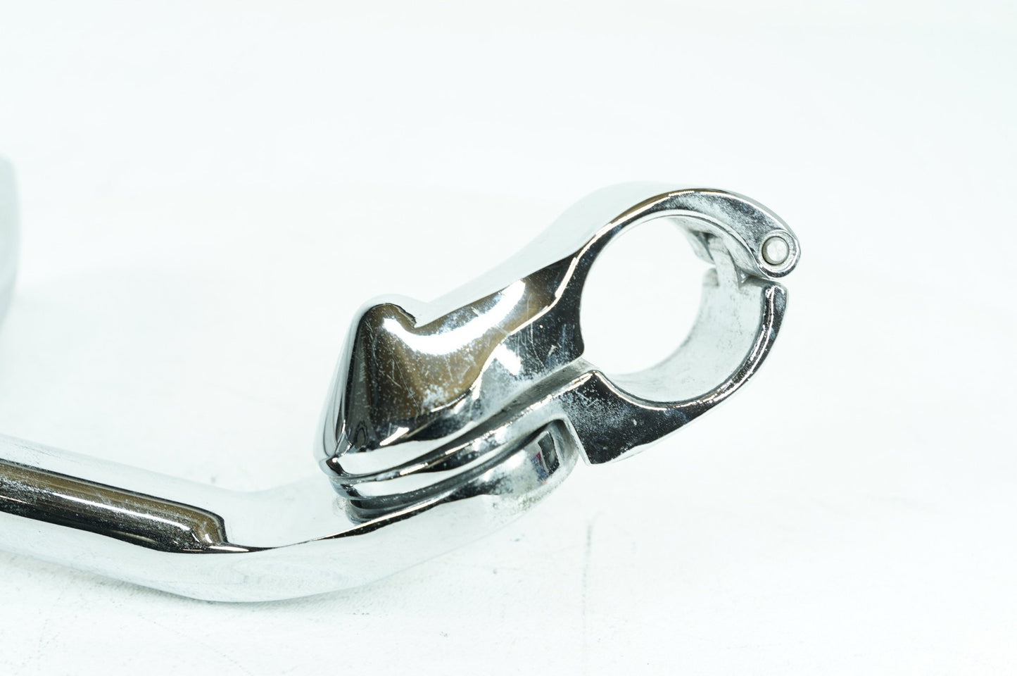 2008 - 2016 Harley-Davidson Touring Street Glide Front Driver Highway 1 Foot Peg Rest 50211-04