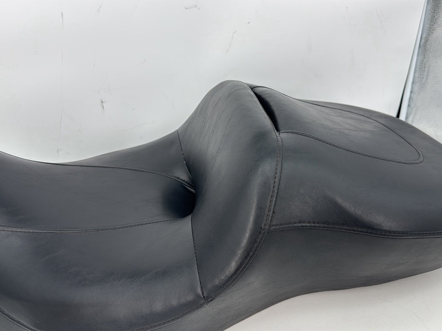 2007 - 2016 Harley-Davidson Touring Electra Glide Ultra Passenger Rider Driver Seat Saddle 52164-09B