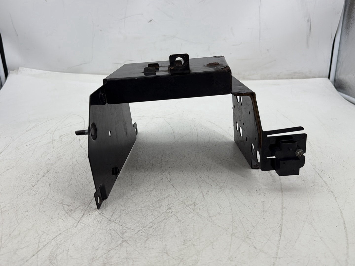 2000 Harley Touring Electra Glide Ultra OEM Battery Tray Bracket Holder Carrier