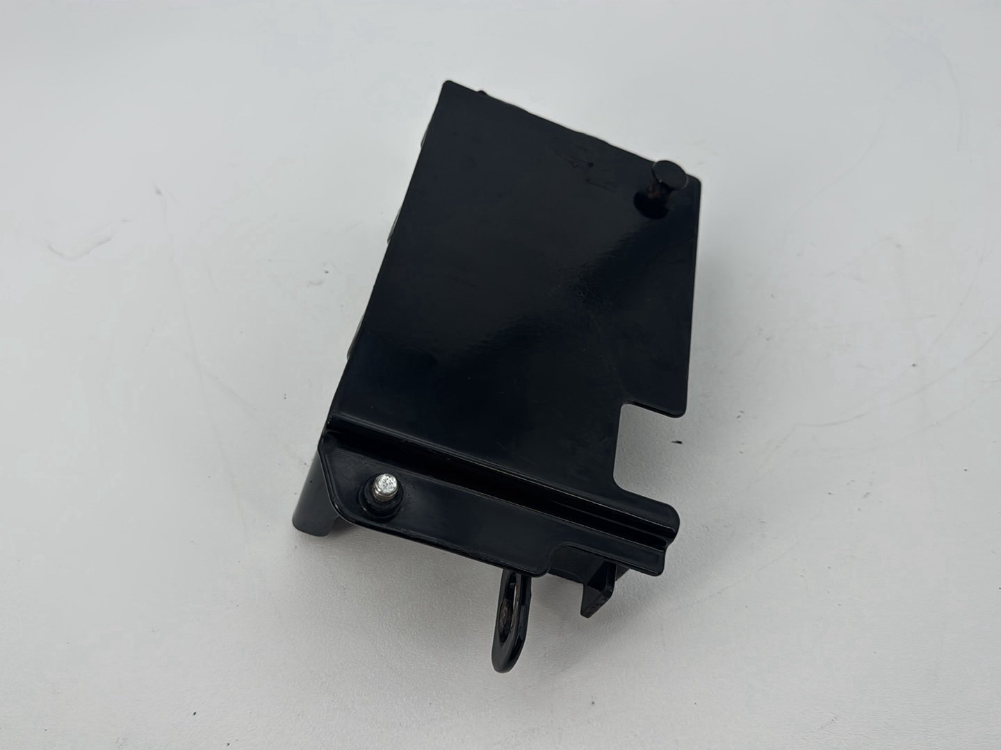 1999 - 2006 Harley-Davidson Dyna Low Rider Battery Tray Bracket Holder Carrier