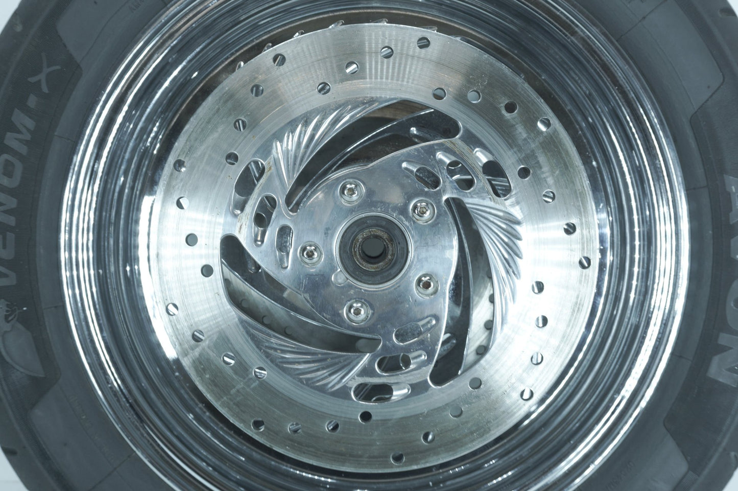 1999 - 2006 Harley-Davidson Touring Road King Front Wheel Rim Tire MT99B16 74H