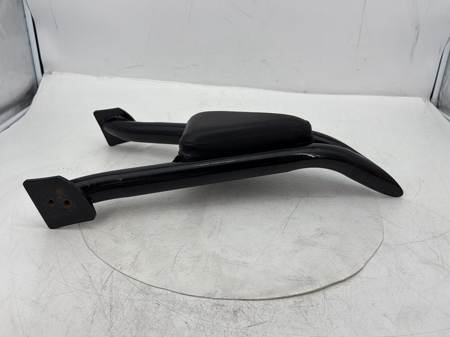 2008 Harley Electra Glide Touring Ultra Rear Sissy Bar w/ Backrest Cushion Pad