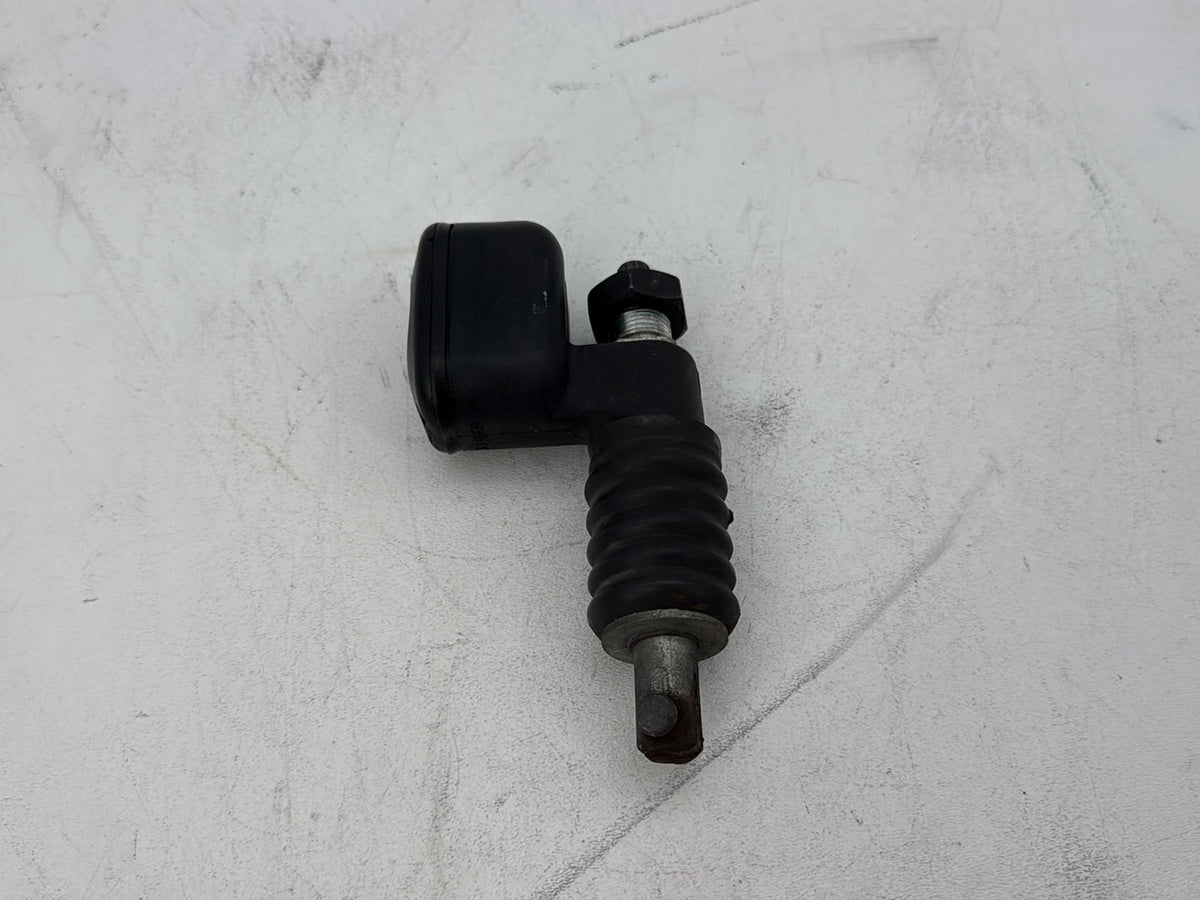 2007 Harley Street Glide Touring FLHX OEM Rear Brake Master Cylinder Reservoir