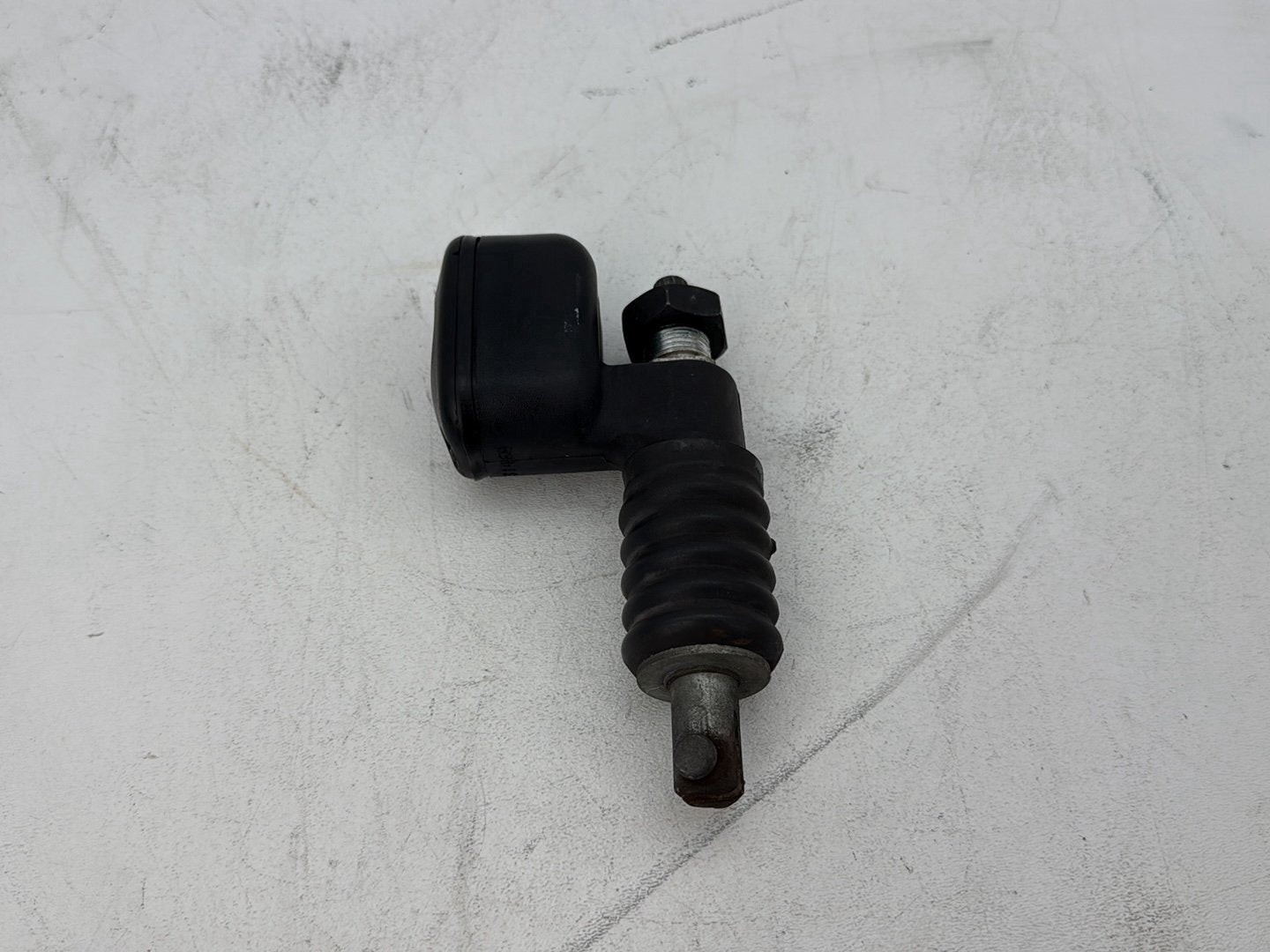2007 Harley Street Glide Touring FLHX OEM Rear Brake Master Cylinder Reservoir