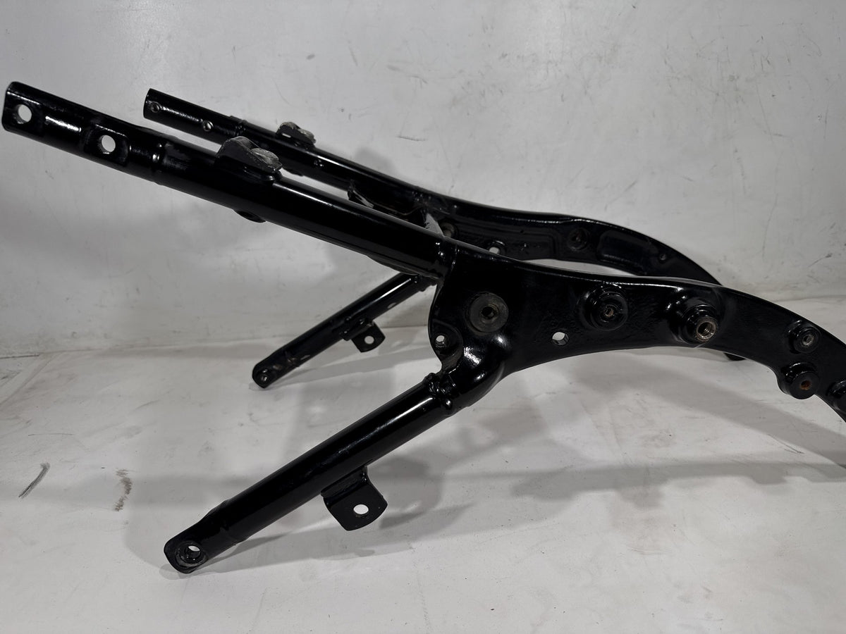 16 Harley Road Glide Touring FLTRXS OEM Rear Back Sub Frame Rail Bar 48079-09BHP