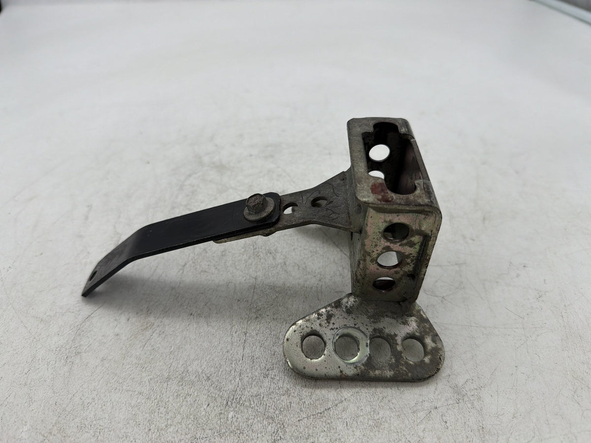 2012 Harley Electra Glide Touring OEM Front Driver Rider Backrest Bracket Mount