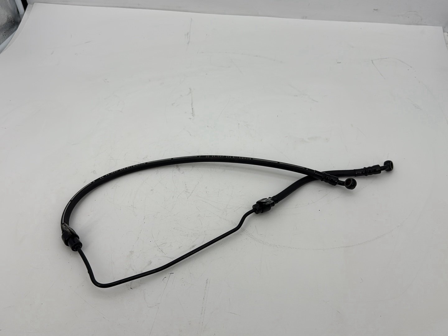 2009 Harley Sportster XL1200C 1200 Custom OEM Front Brake Hose Line Pipe