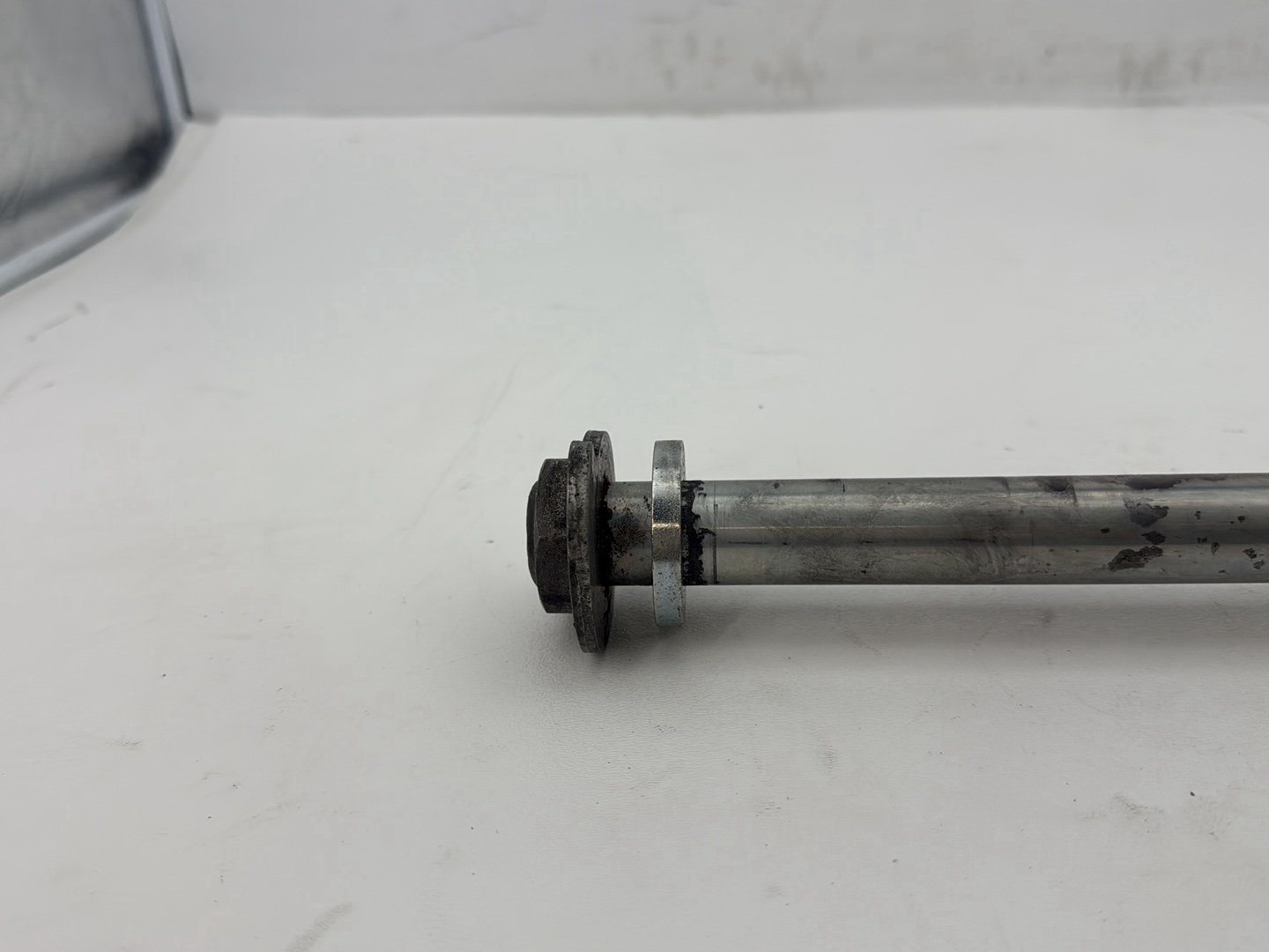 2011 Harley Road King Touring FLHRC Classic OEM Rear Wheel Axle Bolt Shaft