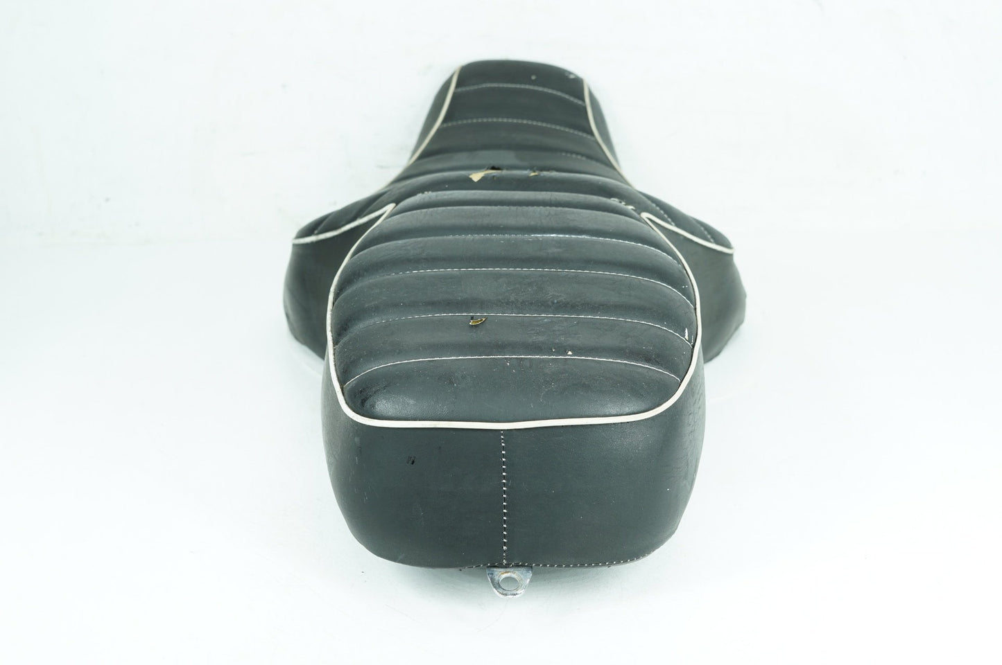 1999 - 2006 Harley-Davidson Touring Road King Passenger Rider Driver Seat Saddle 52314-04