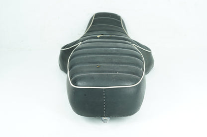 1999 - 2006 Harley-Davidson Touring Road King Passenger Rider Driver Seat Saddle 52314-04