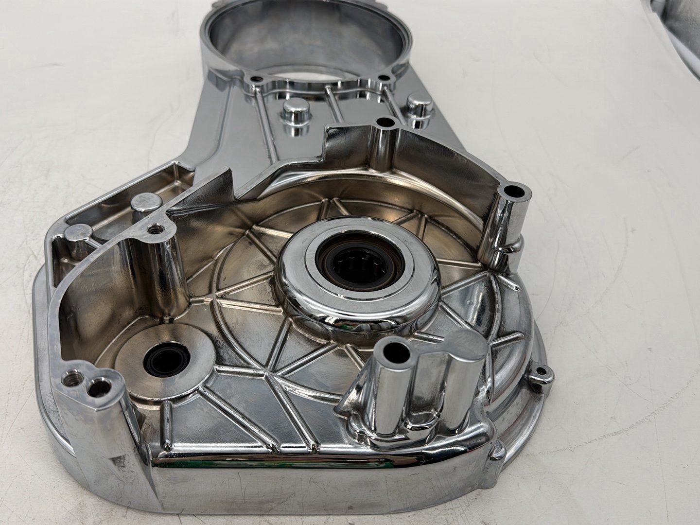 2005 Harley Touring FLHRCI Road King Classic OEM Inner Primary Clutch Cover