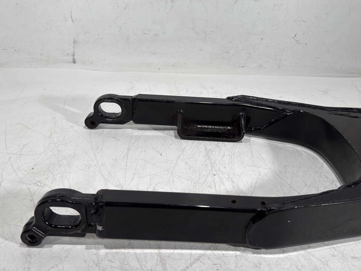 2003 Harley Road King Touring FLHRCI Classic OEM Rear Fork Swingarm Swing Arm