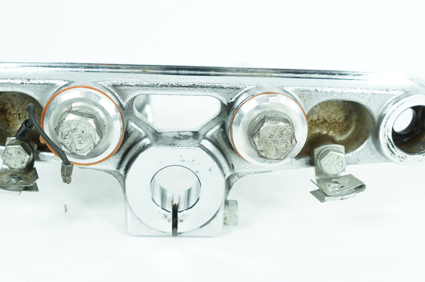 1999 - 2006 Harley-Davidson Softail Fat Boy Front Fork Upper Triple Tree Clamps  	45456-86B