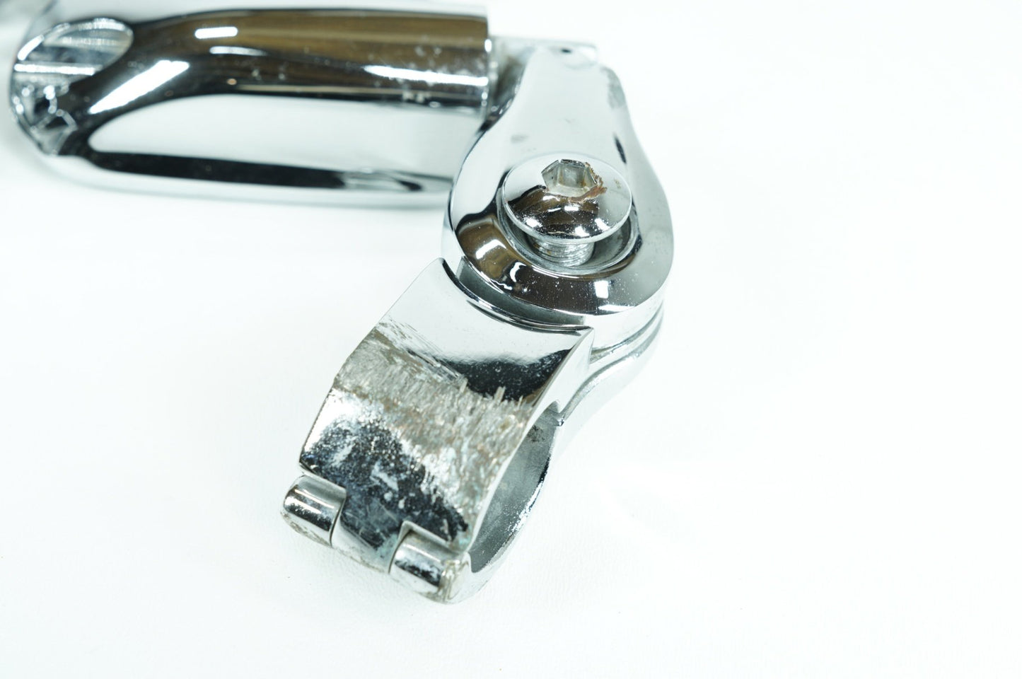 2007 - 2012 Harley-Davidson Touring Street Glide Front Right Left Highway Foot Pegs 50211-04, 50198-97