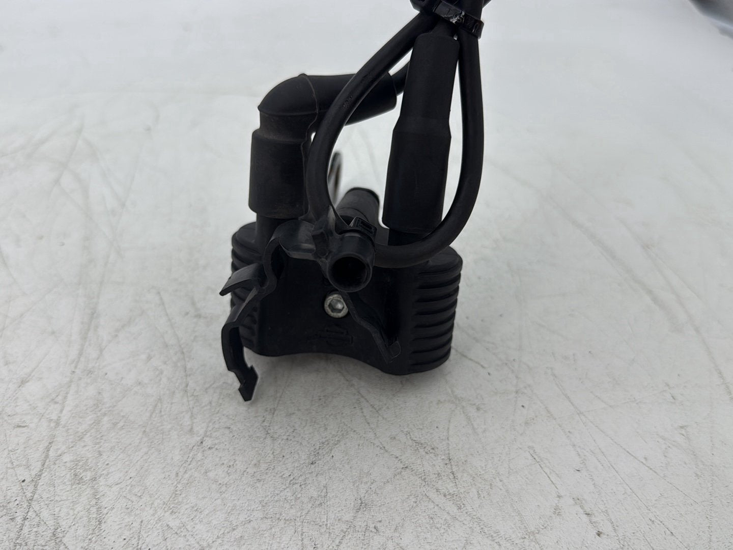 2013 Harley Forty-Eight Sportster 1200X OEM Ignition Coil Spark Plugs Cable