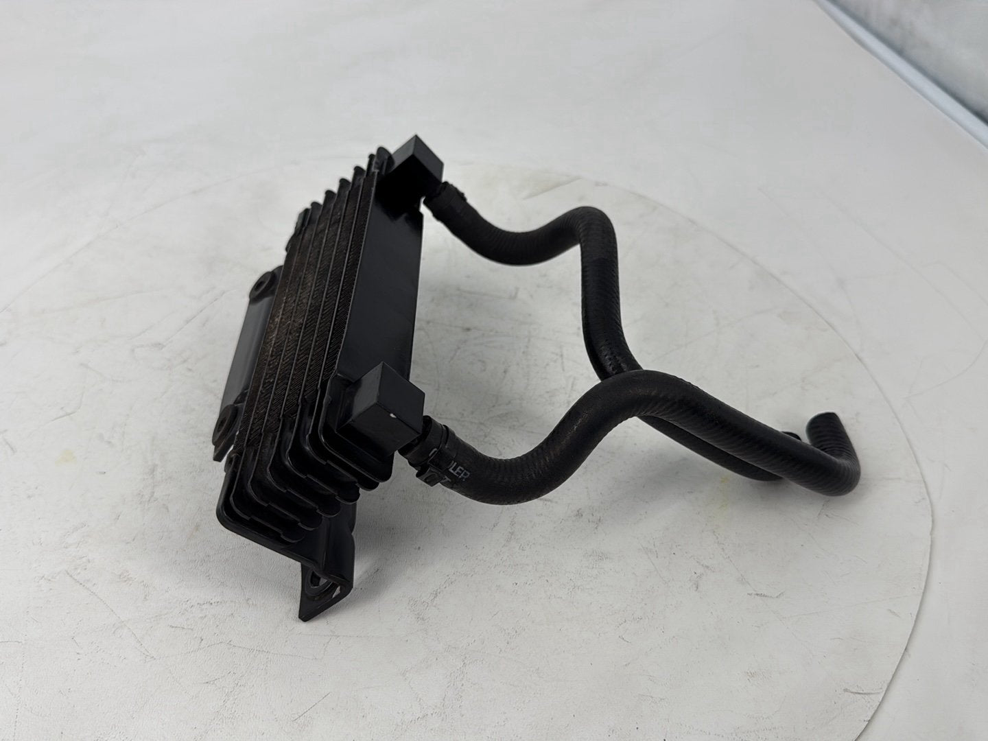 2008 - 2016 Harley-Davidson Touring Street Glide Oil Cooling Cooler Core Radiator 63083-11