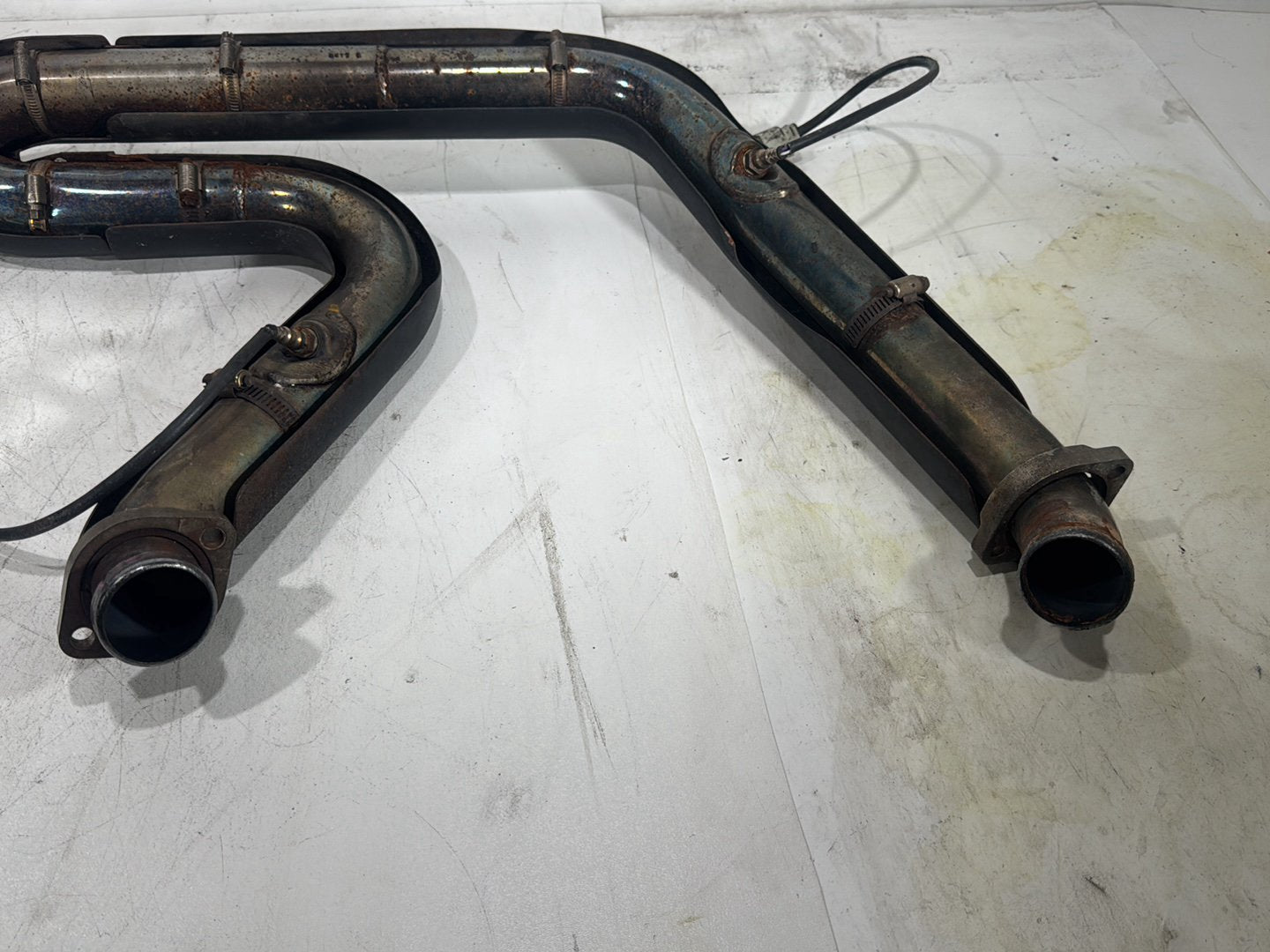 2012 Harley Dyna Fat Bob FXDF 103 OEM Exhaust Header Pipes Muffler Vance & Hines