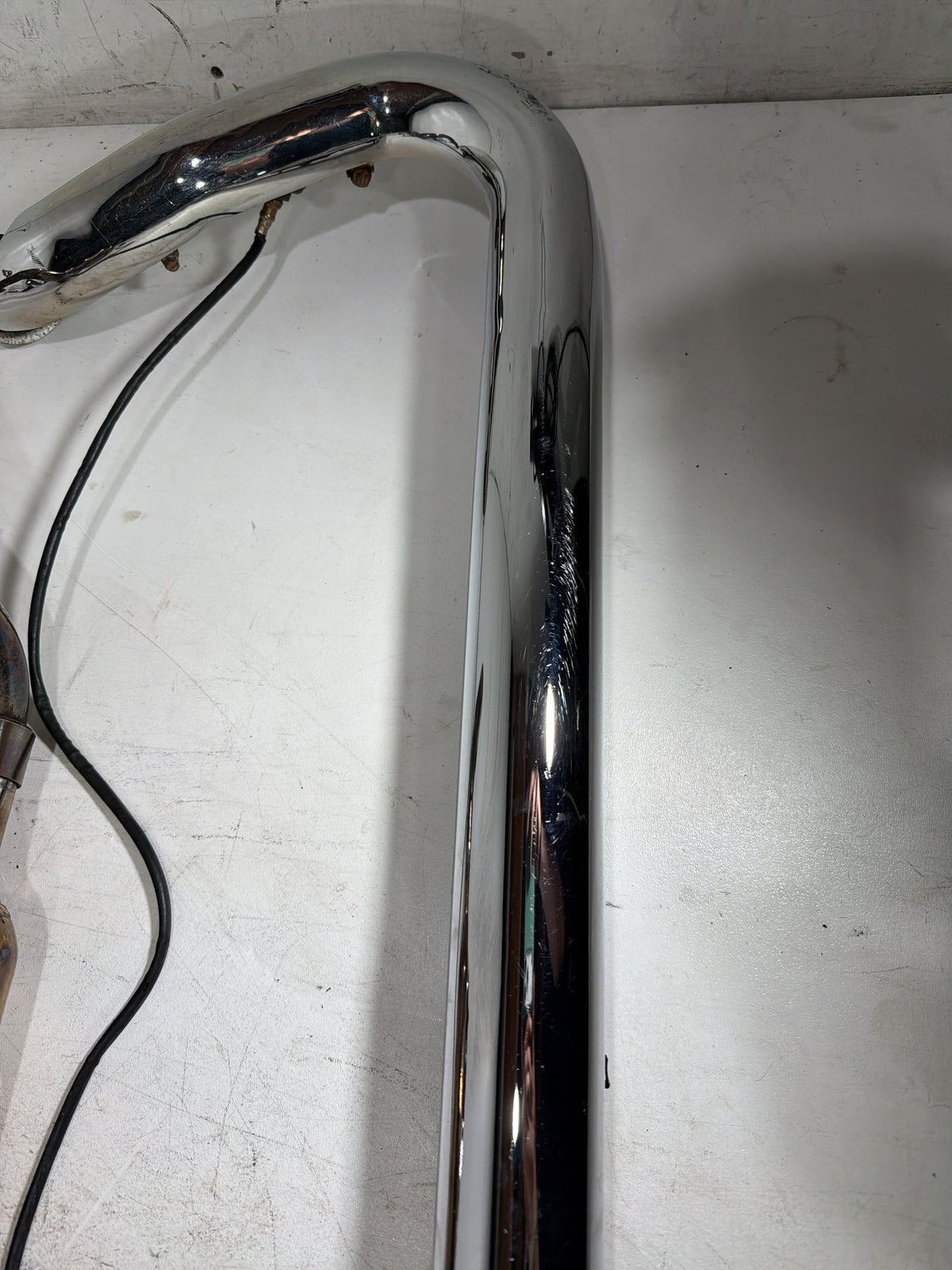 2010 Harley Electra Glide Touring Ultra OEM Exhaust Header Pipes Muffler