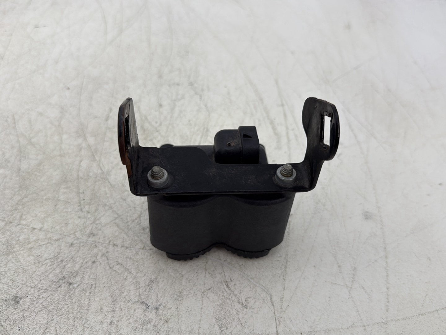 2007 Harley Touring FLHTC Electra Glide Classic OEM Ignition Coil Spark Igniter