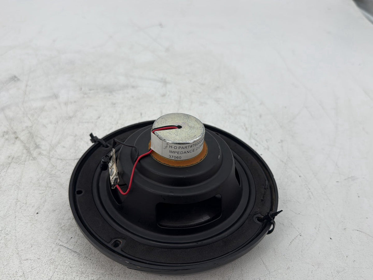 2018 Harley Electra Glide Touring Ultra FLHTCU OEM Front 1 Sound Audio Speaker