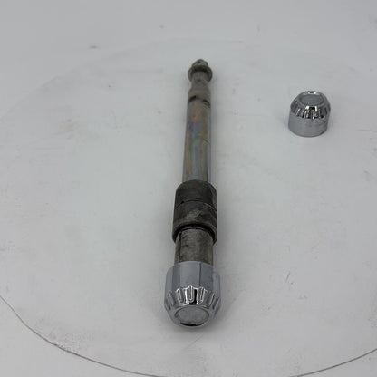 2007 - 2012 Harley-Davidson Touring Street Glide Front Wheel Axle Bolt Shaft 43364-00