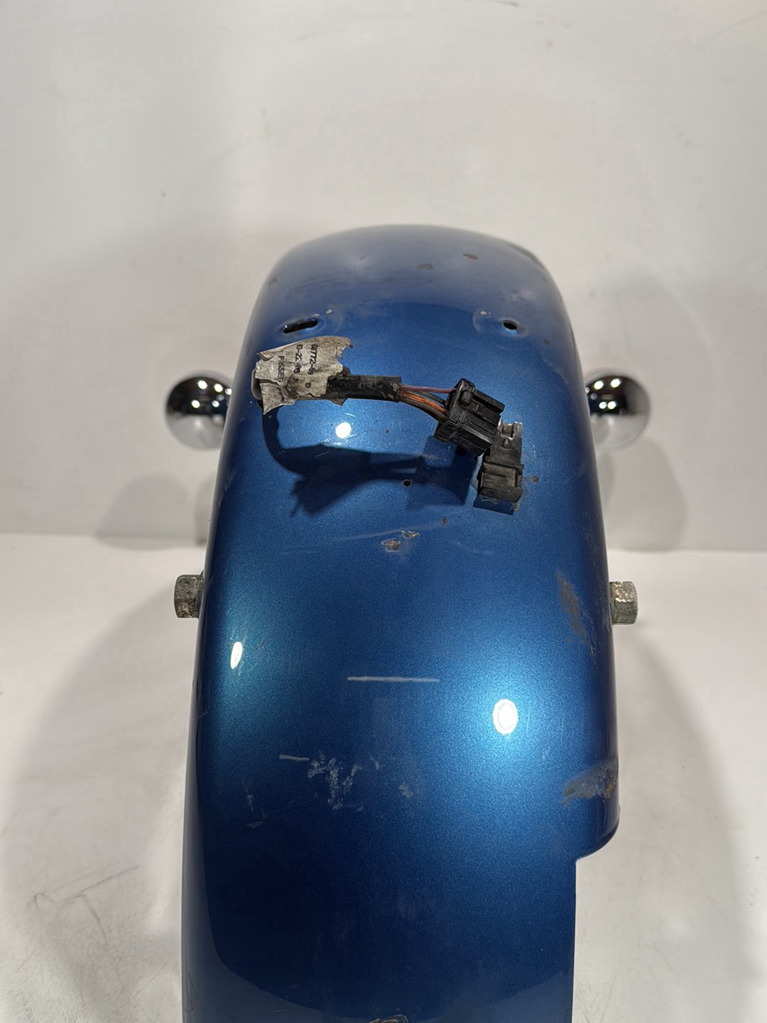 05 Harley Touring Electra Glide Ultra Rear Wheel Fender & Turn Signals Bar Dents