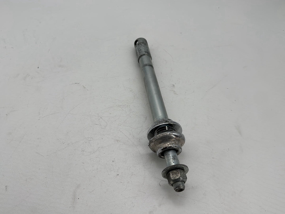 2005 Harley Electra Glide Touring CVO Eagle OEM Front Wheel Axle Bolt Shaft