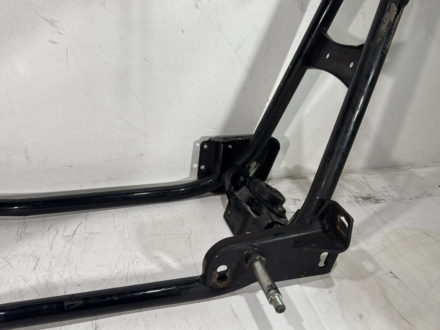 2007 Harley Street Glide Touring FLHX OEM Body Main Frame Chassis SLVG
