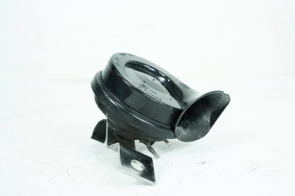 2007 - 2011 Harley-Davidson Touring Road Glide Signal Horn Klaxon Beep 69060-90E