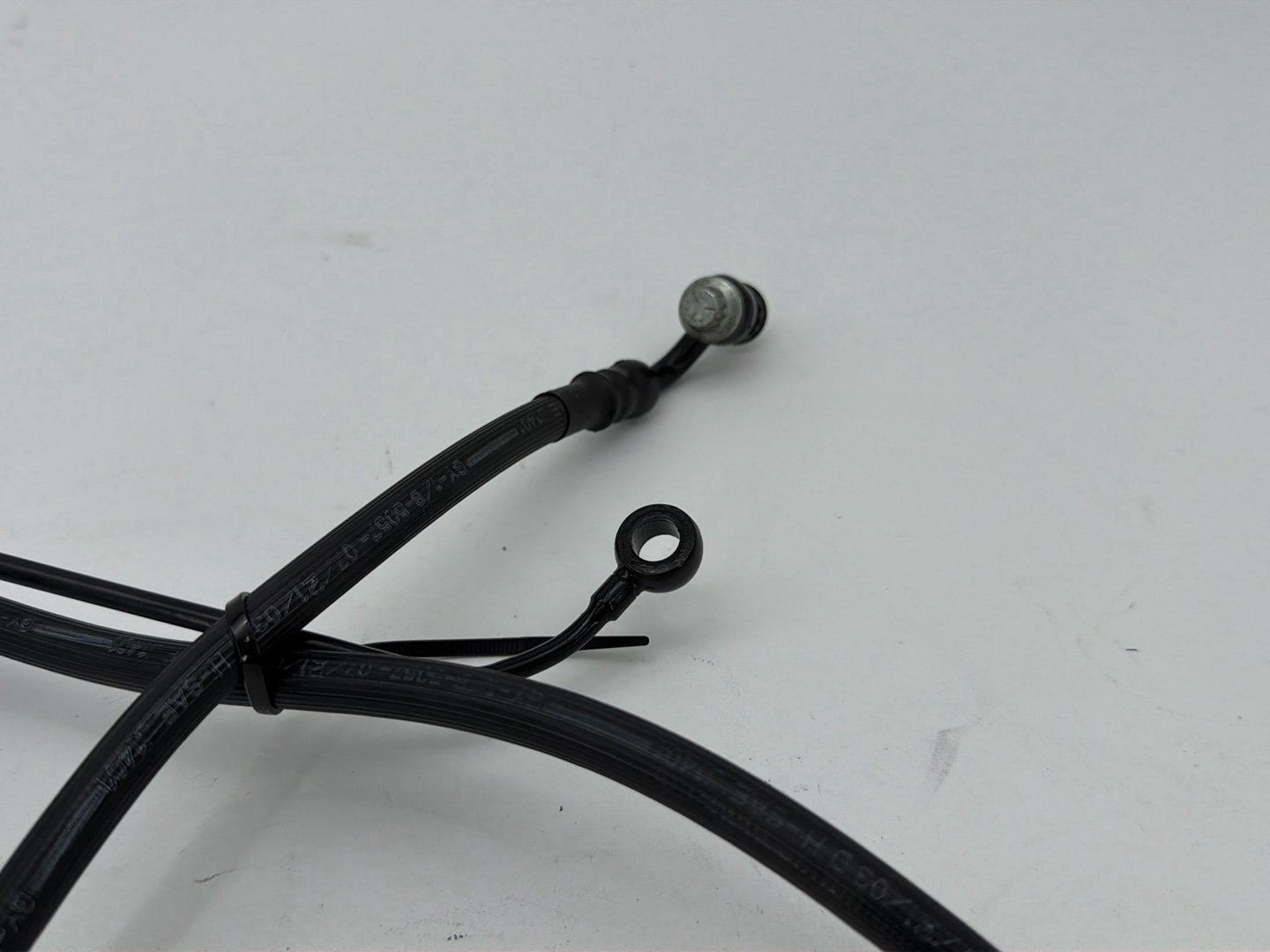 2003 Harley Road King Touring FLHRCI Classic OEM Front Brake Hose Line Pipe