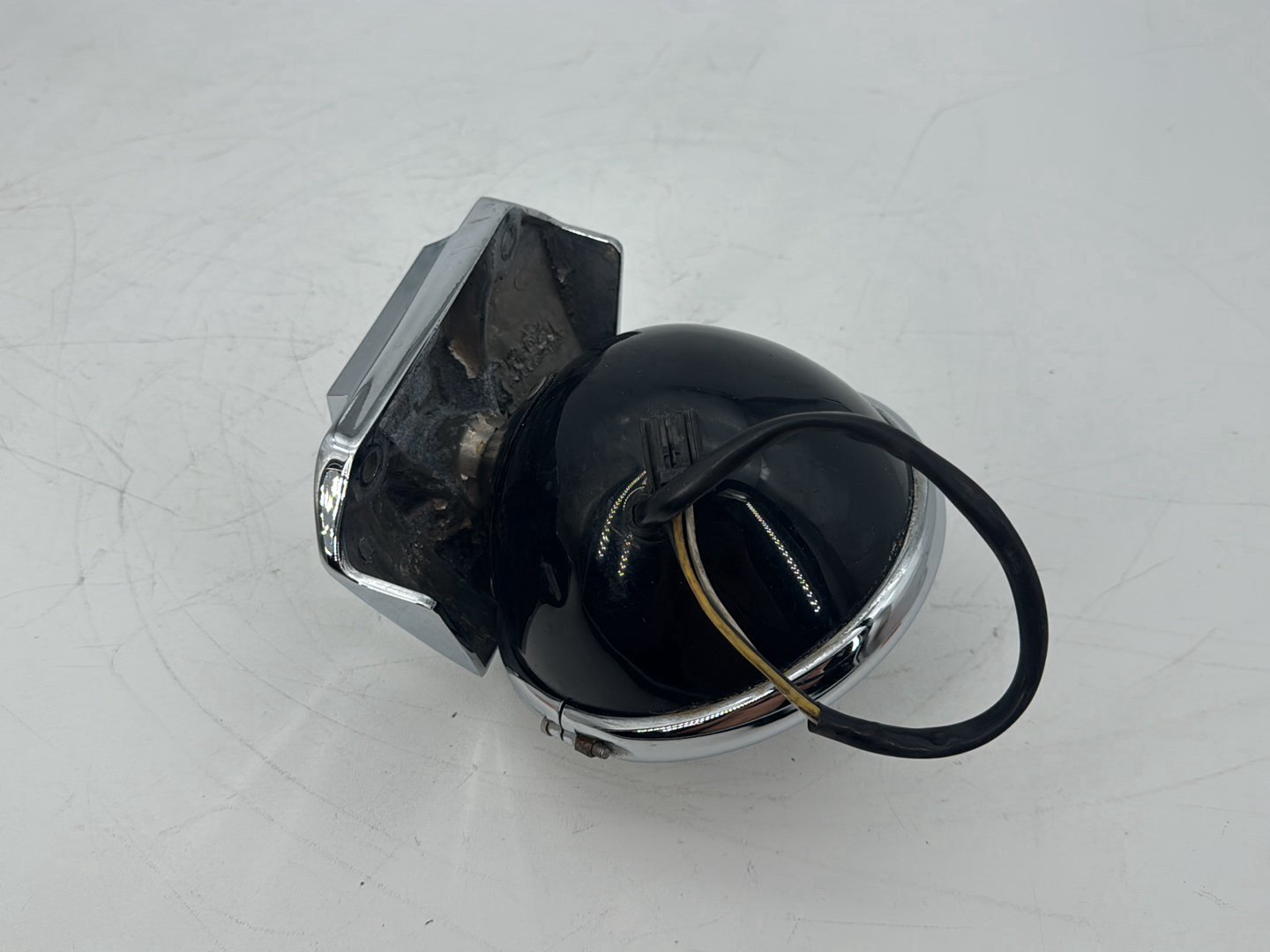 2009 Harley Sportster XL1200 1200 Low OEM Headlight Headlamp Head Light Halogen