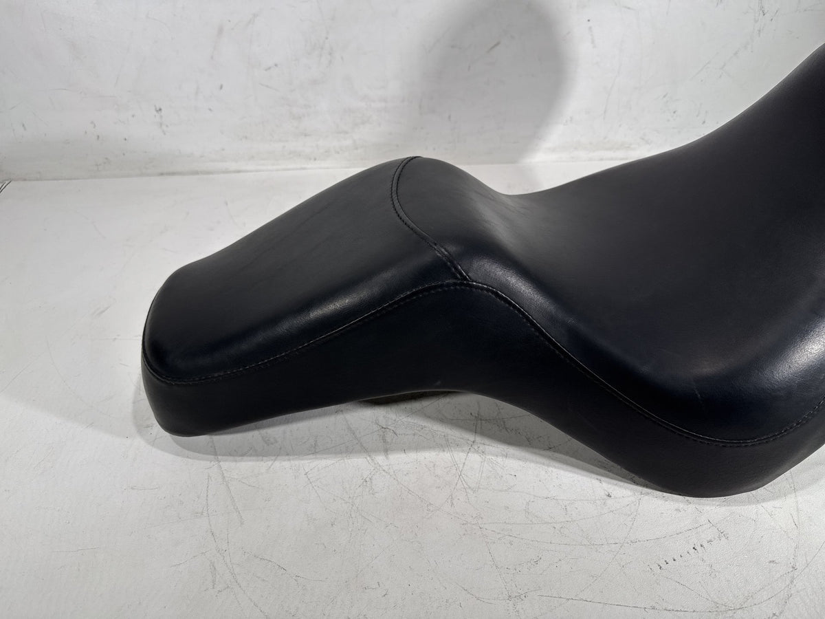 2003 Harley Softail Deuce FXSTDI OEM Passenger Rider Driver Seat Saddle
