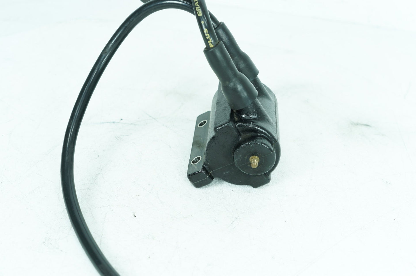 1984 - 1990 Harley-Davidson Sportster  Ignition Coil Spark Igniter 31614-83