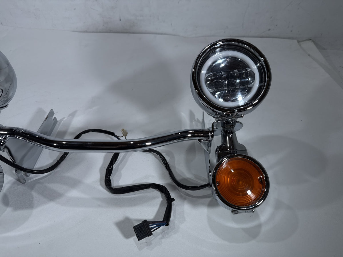 2004 Harley Road King Touring OEM Front Turn Signal Indicators Aux Light Bar
