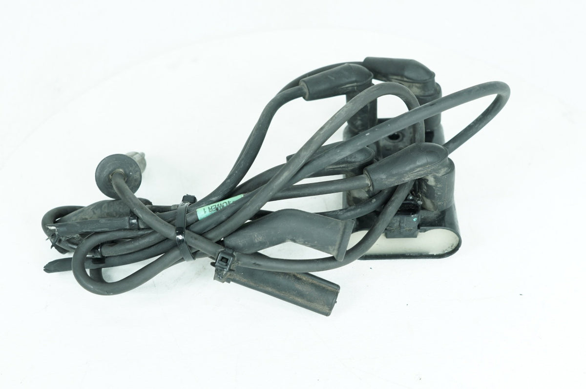 2019 Harley Touring FLHX Street Glide OEM Ignition Coil Spark Plugs Cable